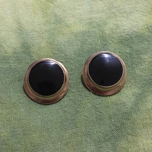 >>VINTAGE<<Earrings Black & Gold-Tone Pierced